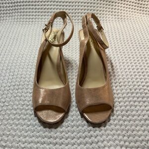 VINCE CAMUTO RETEEMA HEELS